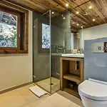 Eisstock Chalet *