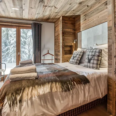 Eisstock Chalet *